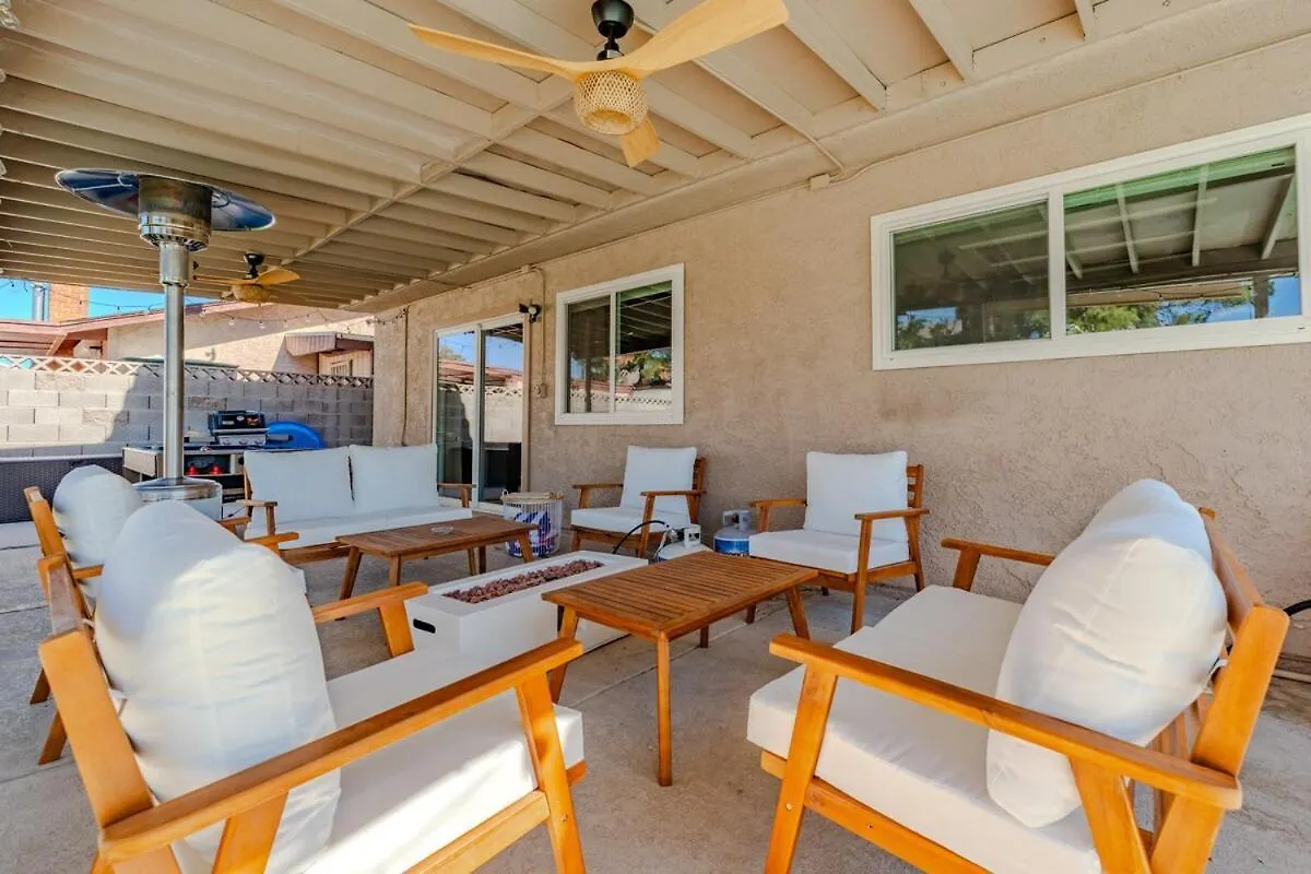 Spacious Lux Estate L 8 Mins To Strip Las Vegas Vila