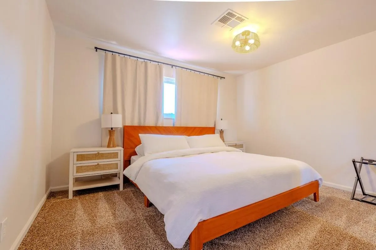 Spacious Lux Estate L 8 Mins To Strip 라스베이거스 0*,  미국